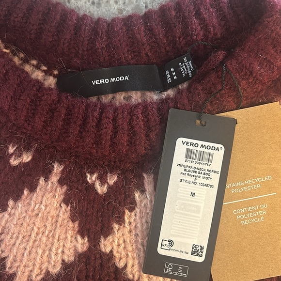 3 Women’s Fair Isle Sweaters, NWT, 1 AE Size S, 2 Vera Moto, S/M, $35 for all - Picture 8 of 9